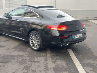 Mercedes C-Class Coupe foto 3