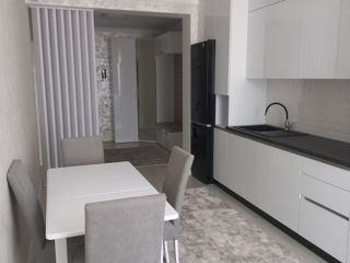 Apartament cu 2 camere, 55 m², Centru, Chișinău foto 4