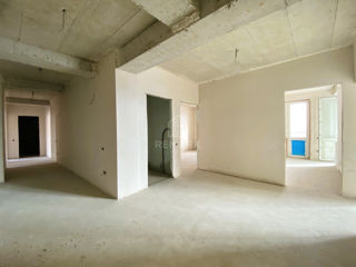Apartament cu 5 camere sau mai multe, 203 m², Buiucani, Chișinău foto 11