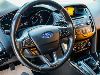 Ford Focus foto 6
