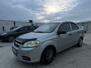 Chevrolet Aveo foto 4