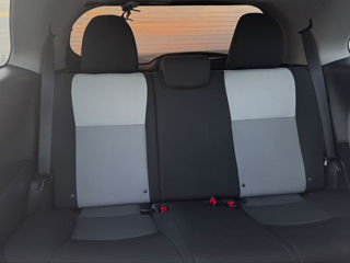 Toyota Yaris foto 7