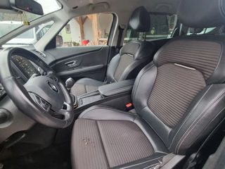 Renault Grand Scenic foto 10