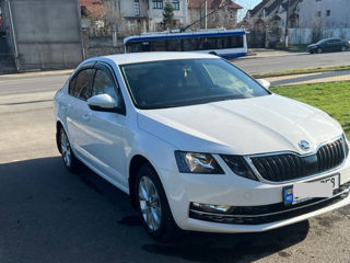 Skoda Octavia foto 2