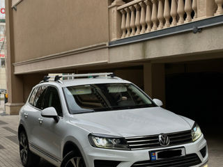 Volkswagen Touareg foto 2