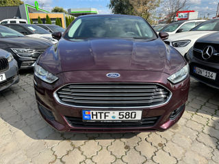 Ford Fusion foto 2