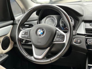 BMW 2 Series Active Tourer foto 11