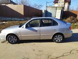 Hyundai Accent foto 3