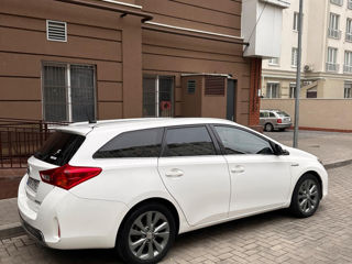 Toyota Auris foto 9