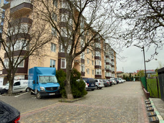 2-комн. кв., 53 м², 5/5 эт.