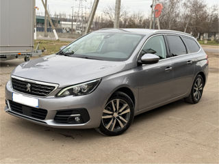 Peugeot 308 foto 3