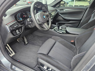 BMW 5 Series foto 7