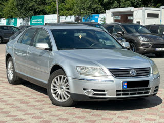 Volkswagen Phaeton foto 5