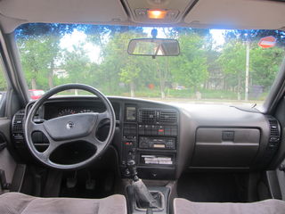 Opel Omega foto 10