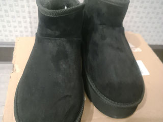 UGG noi. 500 lei. foto 3