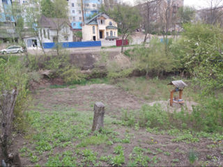 Teren pentru construcții în centrul orașului Soroca foto 3