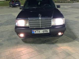 Mercedes Series (W124) foto 3