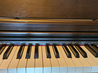 Vând pian digital Casio foto 6