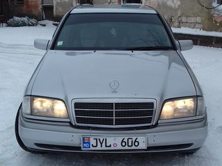 Mercedes C Class foto 3