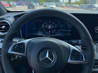 Mercedes E-Class foto 4