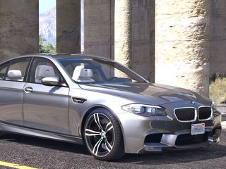 BMW 5 Series foto 2