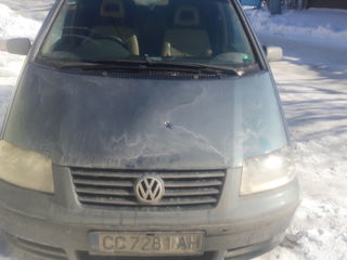 Volkswagen Sharan foto 1