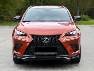 Lexus NX Series foto 1