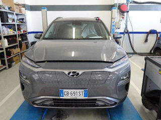 Hyundai Altele foto 1