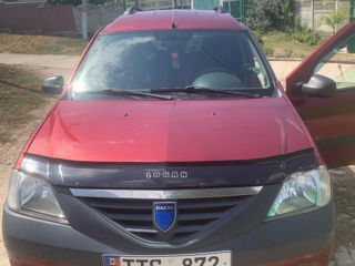 Dacia Logan foto 4