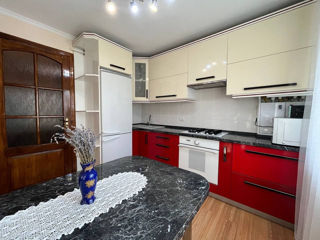 2-х комнатная квартира, 52 м², Чокана, Кишинёв