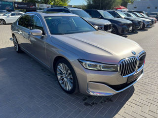 BMW 7 Series foto 2