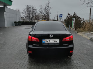 Lexus IS Series foto 4