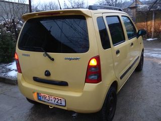 Suzuki Wagon R+ foto 3