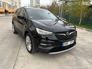 Opel Grandland X foto 2