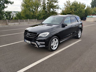 Mercedes M-Class foto 9