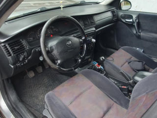 Opel Vectra foto 4