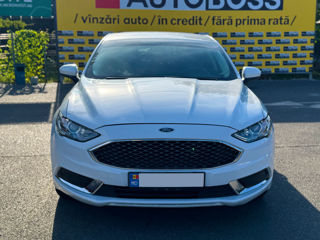 Ford Fusion foto 2