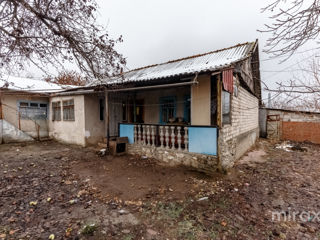 Se vinde casă în s. Todirești, Anenii Noi, Chișinău foto 1