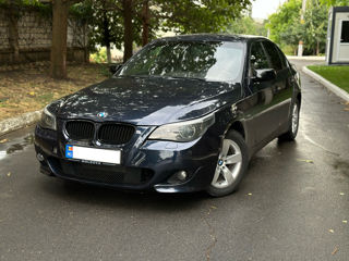 BMW 5 Series foto 3