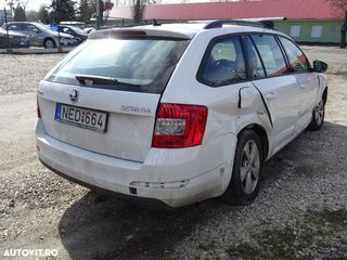 Skoda Octavia foto 4