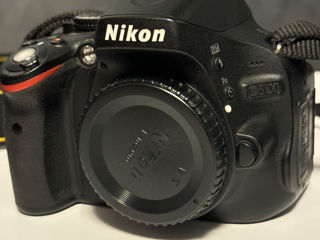 Nikon D5100 foto 2