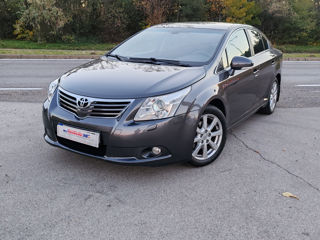 Toyota Avensis foto 3