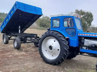 Продаётся трактор Т-40  АМ передневедущий 4x4   1995 года,  плуг, прицеп foto 3