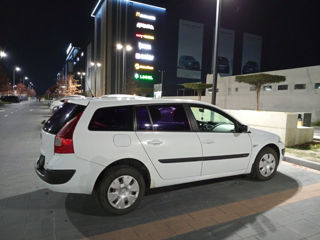 Renault Megane foto 2