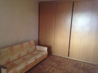 Se vinde urgent apartament cu 4 camere foto 4