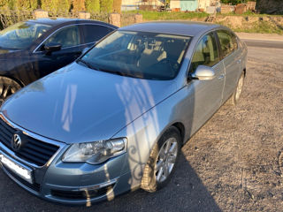 Volkswagen Passat foto 1