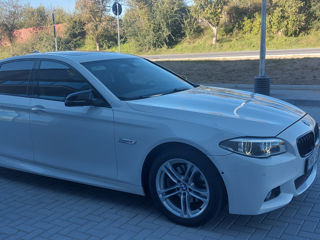 BMW 5 Series foto 8