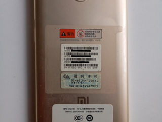 Vând smartphone (telefon) Xiaomi Redmi 4x foto 1