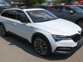 Skoda Superb foto 2