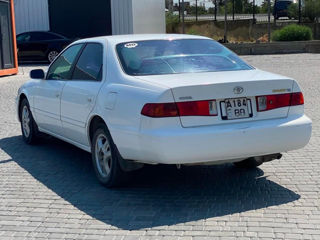 Toyota Camry foto 3